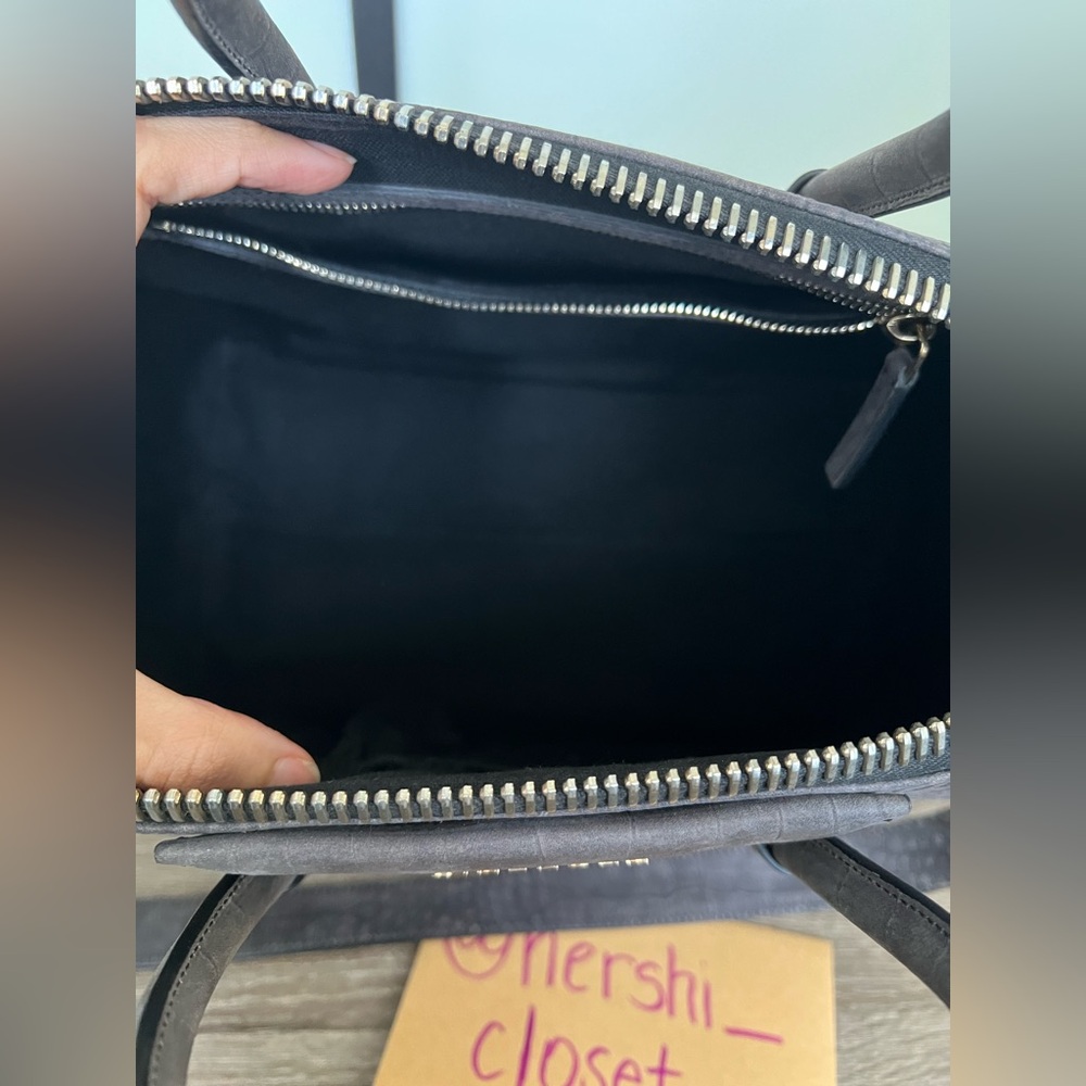 Givenchy RARE Nubuck Crocodile Embossed Medium Antigona Washed Gray Black - Picture 14 of 16